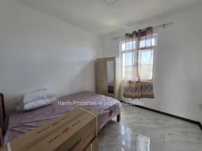 Elegant 3-Bedroom Apartment for Rent in Pereybère