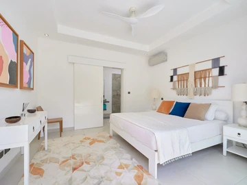 4 Bedroom Villa