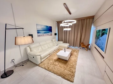 A Louer - Appartement De 3 Chambres - Sky Garden - Trianon