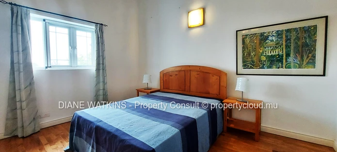 À Louer - Penthouse de 3 chambres à coucher à Floréal