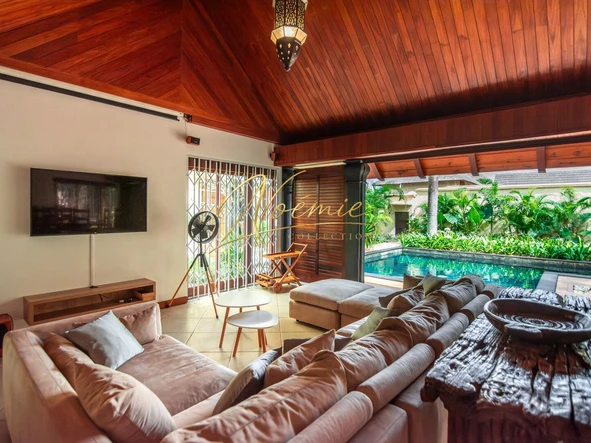 4 Bedroom Villa