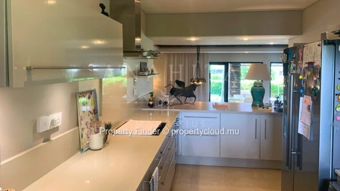 3-Bedroom Apartment with Lagoon & Golf Views
