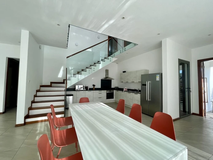 Luxurious Villa PDS for Rent in Grand Baie with Private Pool, 4 Bedrooms, and Modern Amenities - Rs 160,000