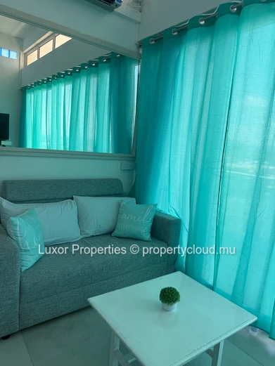 À louer – Appartement à Flic en Flac – Rs 32 000 par mois