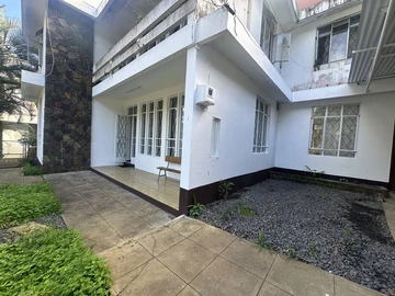 Appartement de 4 Chambres