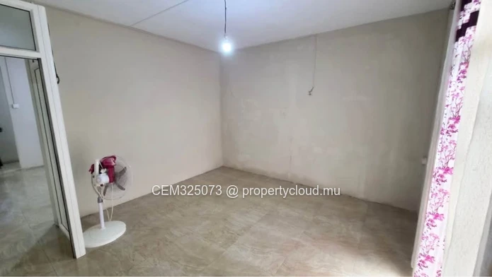 Spacious 3-Bedroom House for Rent in Plaines de L’Hermitage, Phoenix