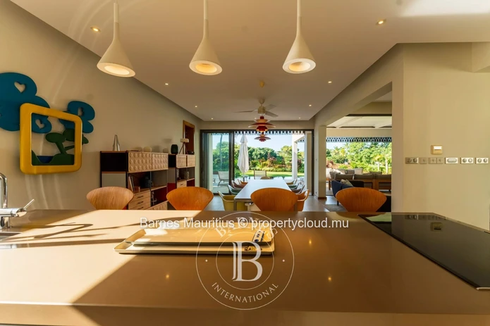 ANAHITA RESORT -  Villa contemporaine 5 chambres vue golf