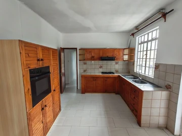 7 Bedroom Villa