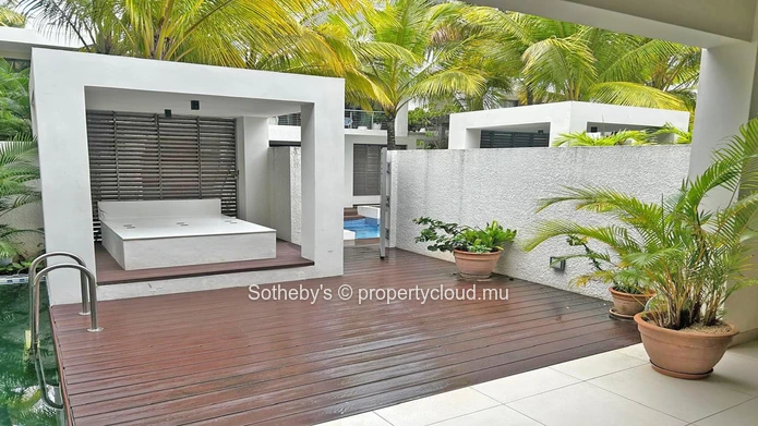 Tropica - AO Residence