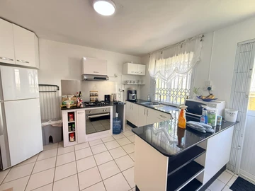 3 Bedroom Townhouse, Duplex