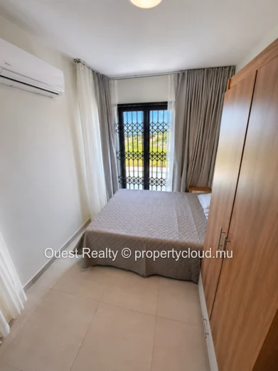 Rooftop Apartment at Ruisseau Palmyre