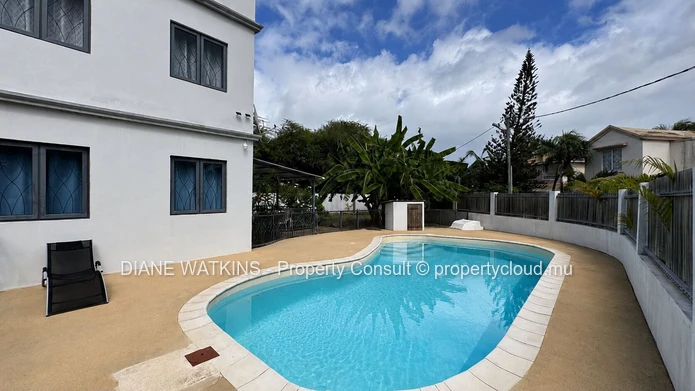 For Sale - Property Investment Opportunity in Residential Tamarin