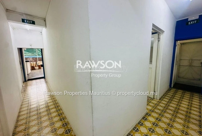 FOR SALE – Prime Commercial Opportunity in Phoenix, Mauritius