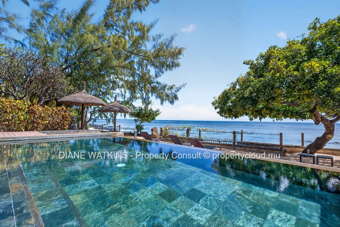 Beachfront Penthouse for Sale in Tamarin | 3 Bedrooms, Private Rooftop Terrace & Ocean Views