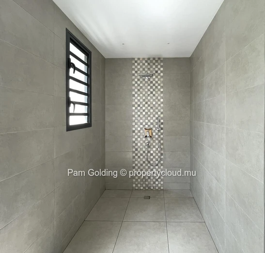 Brand New 4-Bedroom Villa in Akasha, Cap Tamarin – Private Pool, Garden & Smart City Family Living