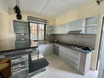 4 Bedroom Villa