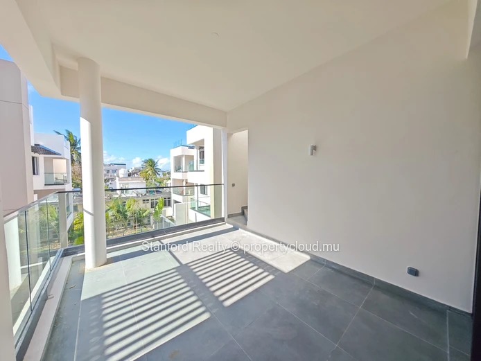 Penthouse 2 chambres avec rooftop privatif à vendre à Pereybère