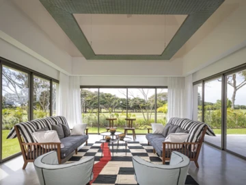 4 Bedroom Villa
