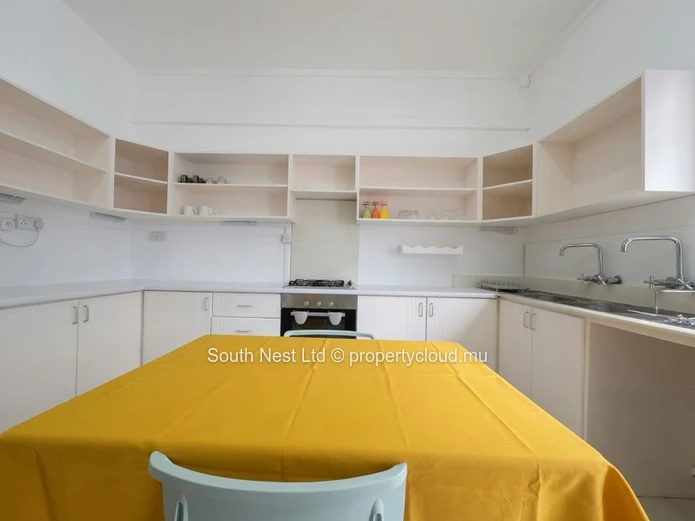 Maison de Charme avec Accès Mer Privé à Tamarin