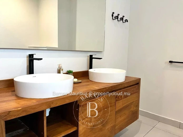 POST LAFAYETTE - First Floor Apartment with Sea Views - 3 Bedrooms