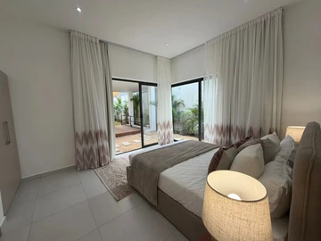 4 Bedroom Villa