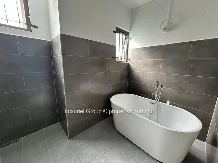 Contemporary Living in the Heart of Grand Baie