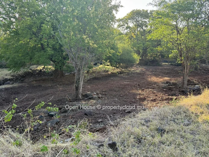 2,165sqm Residential Land for Sale in Petite Rivière Noire