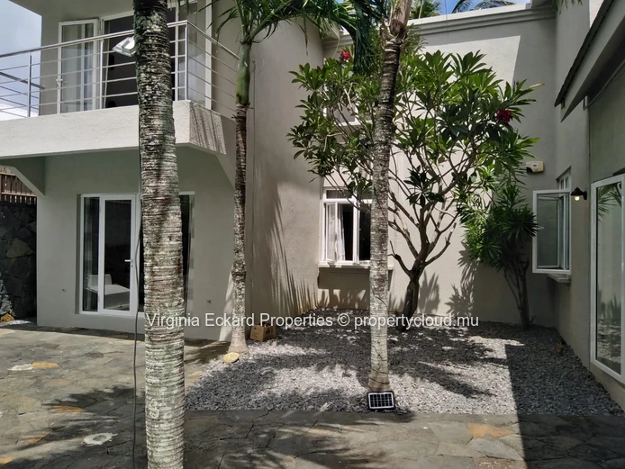 House for Rent (duplex)