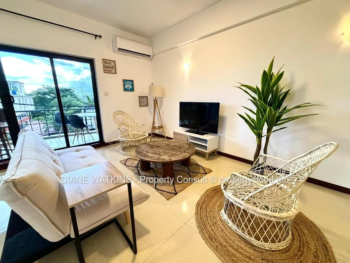 A Louer - Appartement Lumineux au Coeur de La Preneuse