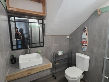 7 Bedroom Apartment