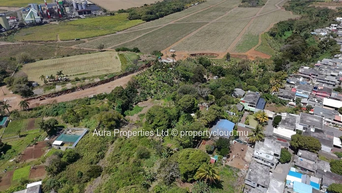 Residential Land For Sale | L’Escalier – Rivière Tabac 1.2 Arpent