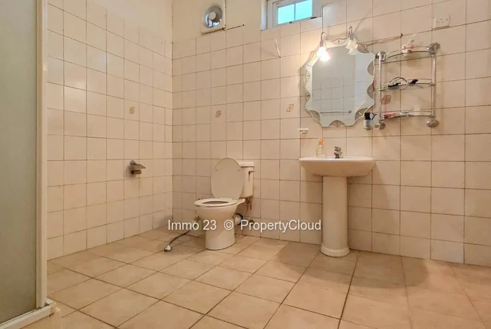House / Villa - 4 bedrooms - Phoenix - Ref. MA100349VE