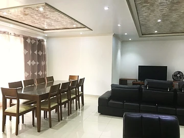 Appartement de 4 Chambres