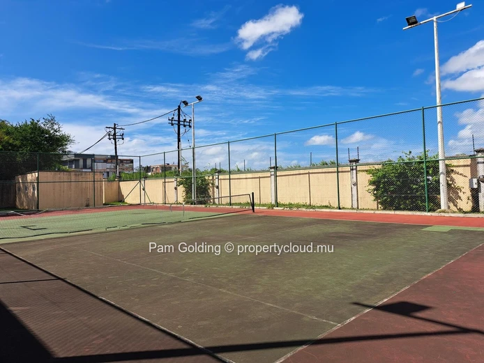 Grand Baie – Duplex à vendre – Pam Golding Mauritius