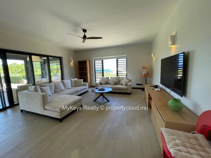 Panoramic Sea View – 5 Bedrooms - Cascavelle
