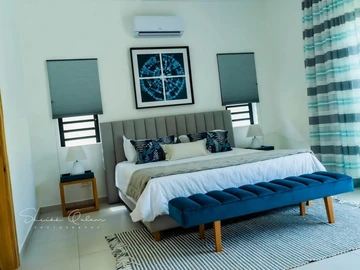 4 Bedroom Villa