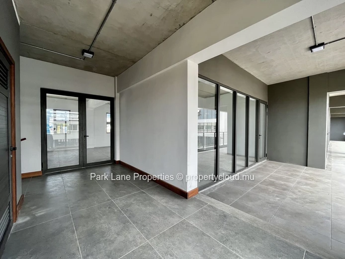 Centre d'Affaires de Prestige à Rivière Noire – Espaces Bureaux à Louer