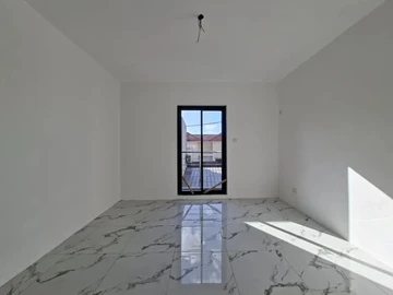 4 Bedroom Townhouse, Duplex