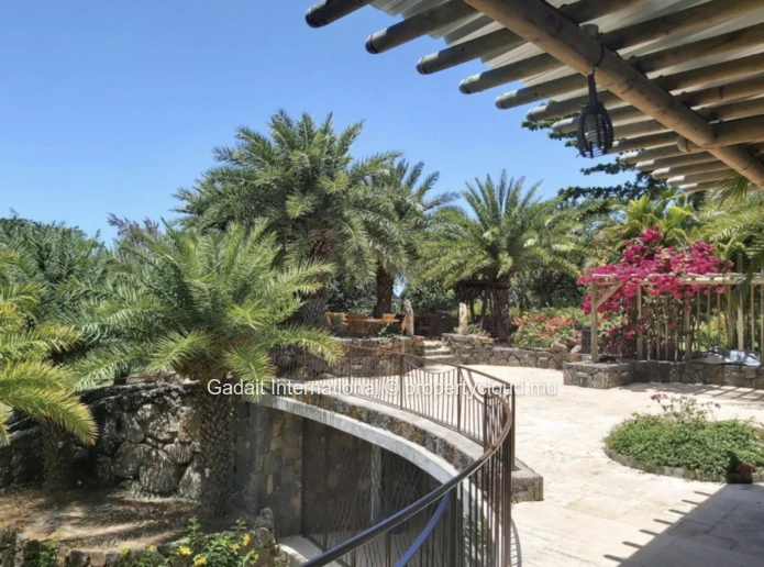 Anahita Mauritius – Elegant 5-Bedroom Villa with Pool | Long-Term Rental €9,000 / Month