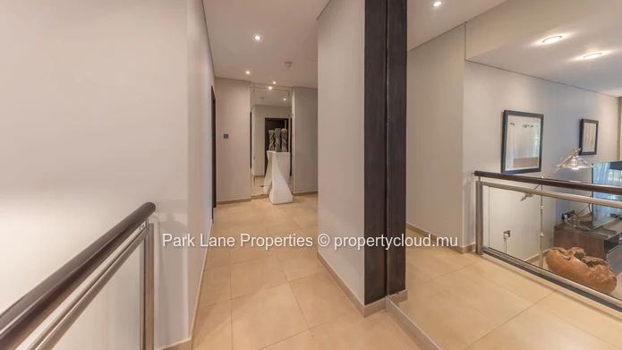 Appartement au rez-de-chaussée idéalement situé avec vue sur le parcours de golf