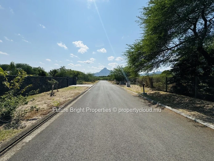 Property Listing: Prime Plot in Morc Belouguet, Tamarin
