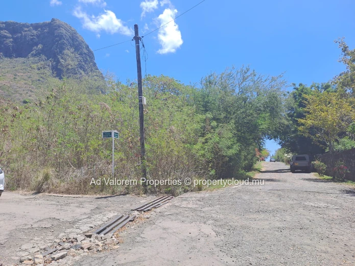 Le Morne - Opportunité Exceptionnelle : Terrain de Rêve à vendre  dans un Cadre Privilégié