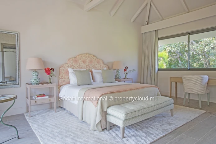 Résidence de Prestige à Louer : 6 Suites, Vue Golf et Piscine de 25m | Anahita, Île Maurice