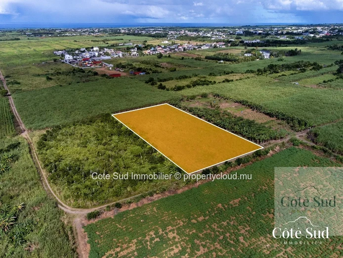 Terrain Agricole - Deux Bras