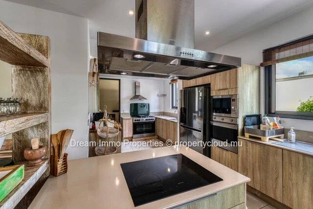 Stunning modern 3-bedroom villa with private pool in Mont Mascal – Mauritius