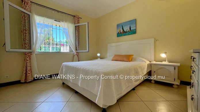 Villa privée sur la côte Ouest avec superbe vue montagne