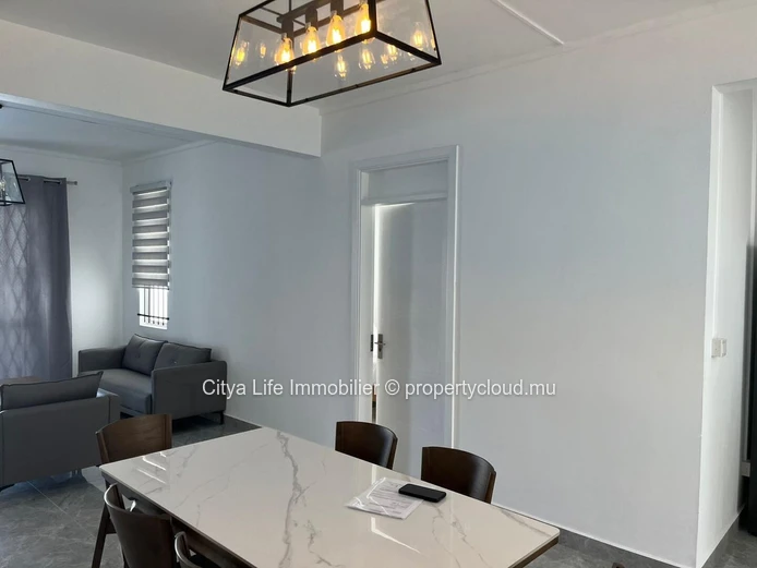 Stunning Duplex for Rent in Grand Baie – 3 Bedrooms, Private Pool