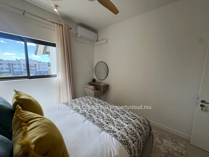 Brand-New Top-Floor 1-Bedroom Apartment for Rent in Indigo Apartments