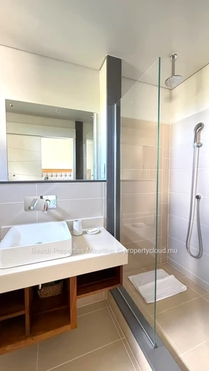 Appartement moderne de 3 chambres avec vue sur la montagne