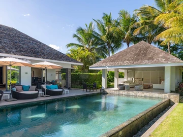 6 Bedroom Villa